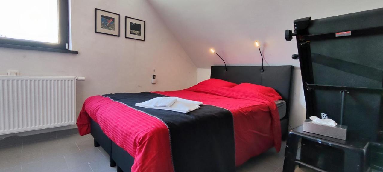 Logeerkamer Xxl 25 M2 Zemst Экстерьер фото